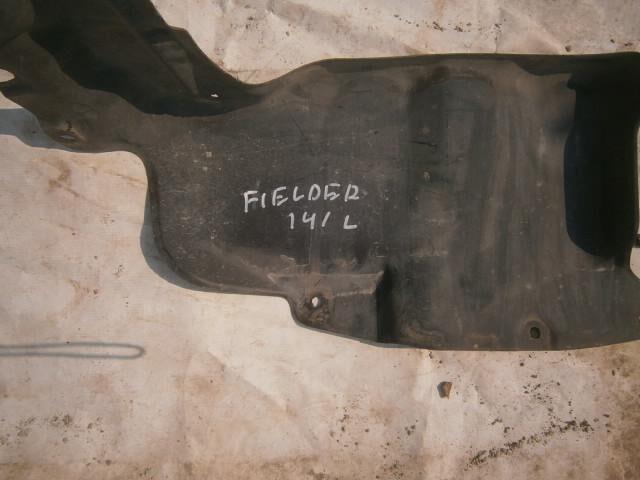 Подкрылок Тойота Королла Филдер в Тамбове 26428