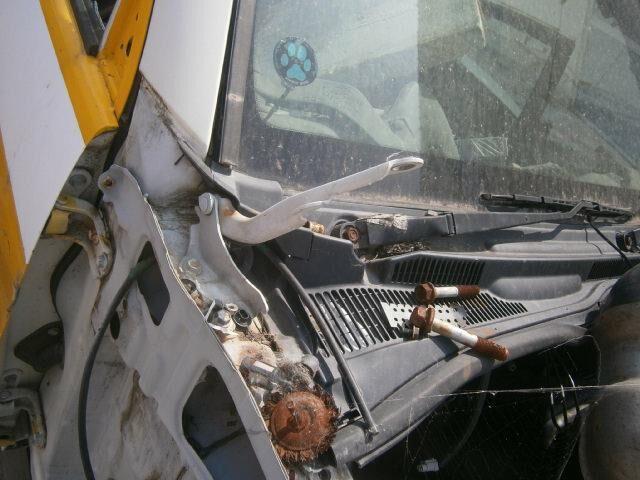 Решетка под лобовое стекло Тойота Хайлюкс Сурф в Тамбове 29488
