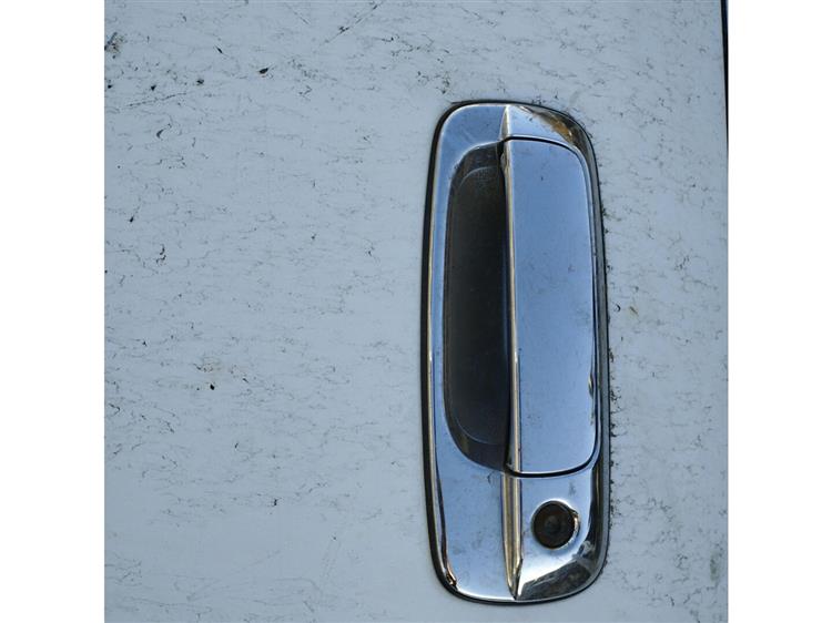 Дверь Тойота Краун в Тамбове 94144